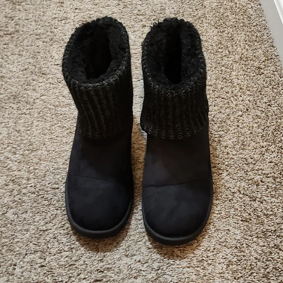 Roebuck Shoes Roebuck Co Womens Cozy Booties Poshmark